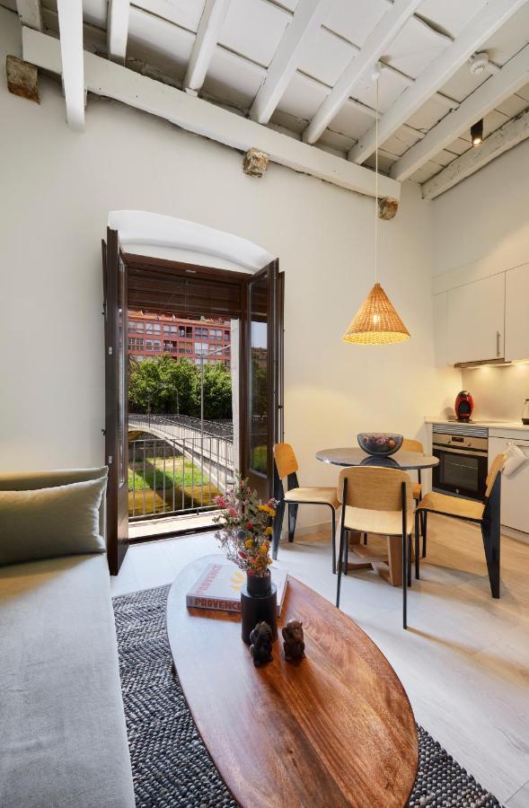 Canvas Apartments & Lofts Girona Exteriör bild